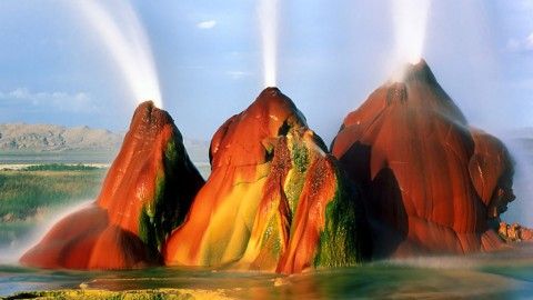Fly Geyser