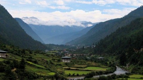 Bhutan – a unique adventure!! Rs.42,999 for 5 Nights/ 06 Days stay, trip starts from Delhi!!