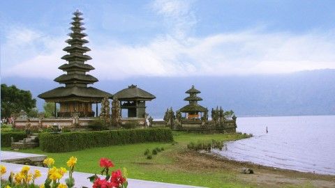 Bali : Island of Gods