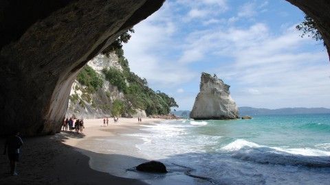 World’s most mesmerizing beaches to hang around