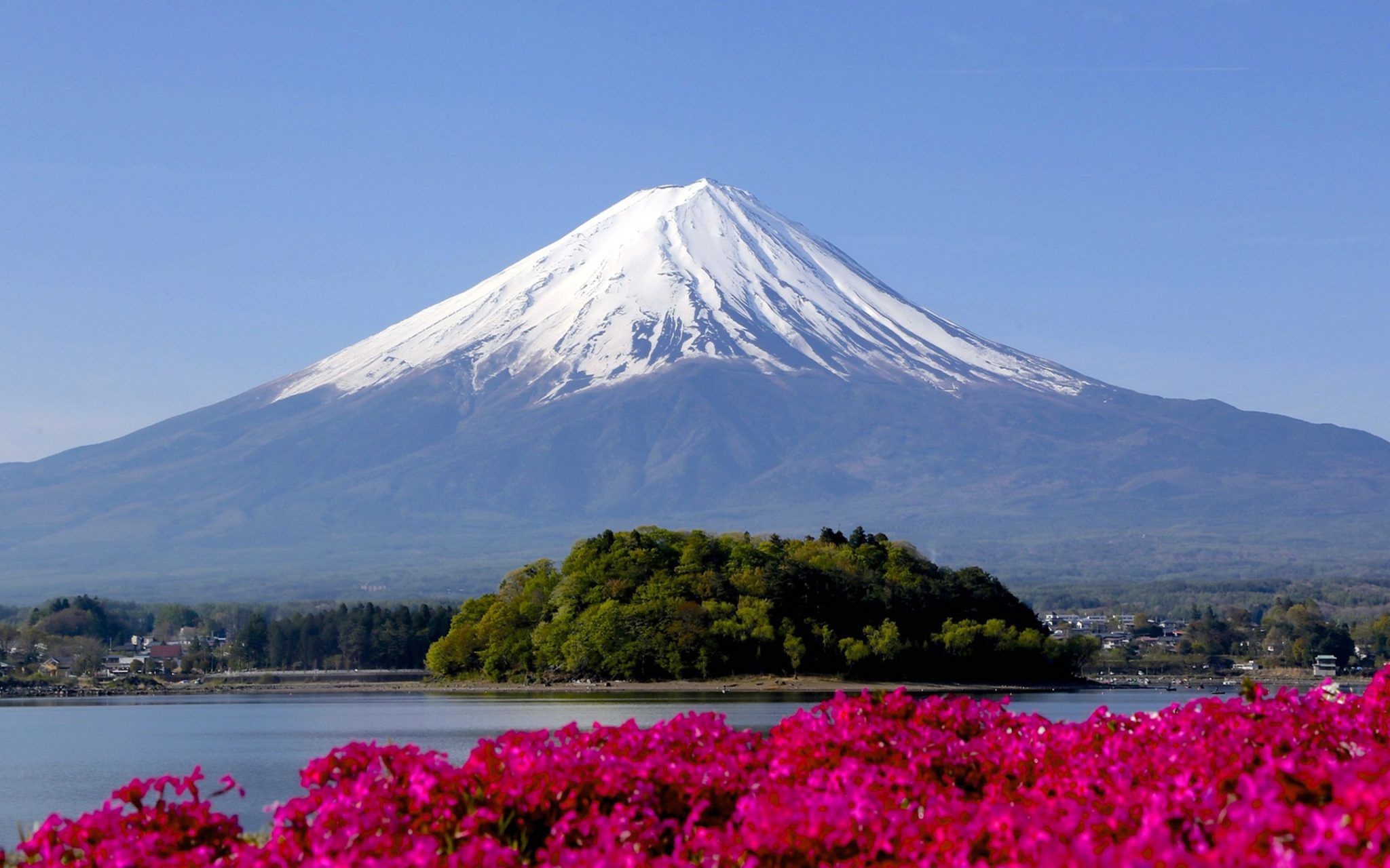 Hilarious facts about Japan’s famous Mount Fuji