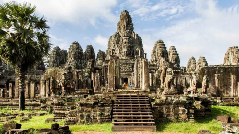 The 7 Wonders of Asia