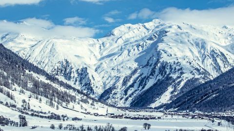 Holiday Destinations for Snow Lovers