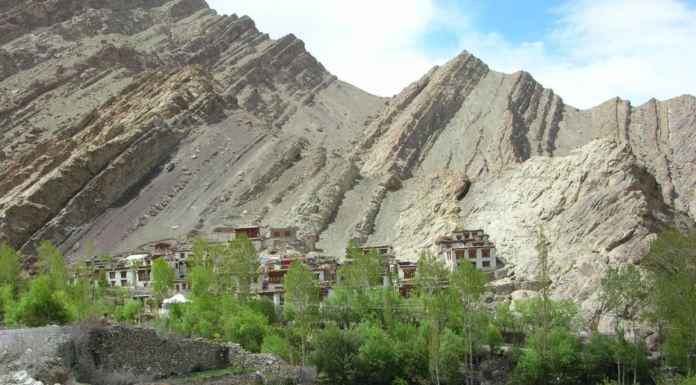 Leh, Jammu Kashmir- Passage to Heaven Leh, Jammu Kashmir