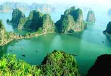 5 Freakish Travel Destinations in Asia Ha long bay