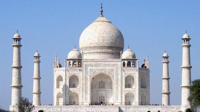 TAJ MAHAL, AGRA, INDIA