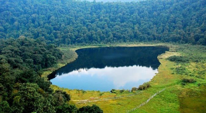 Gazing Palak Lake