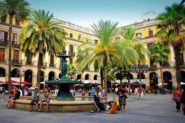 La Rambla- Barcelona's Social Hub
