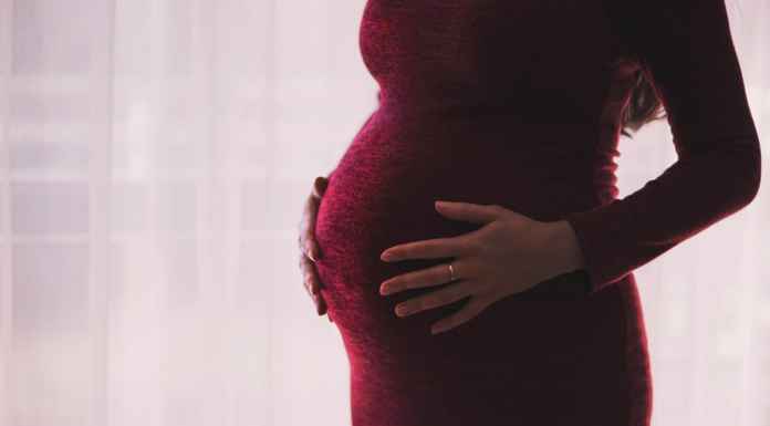 Tips for pregnant travellers Stretch a little