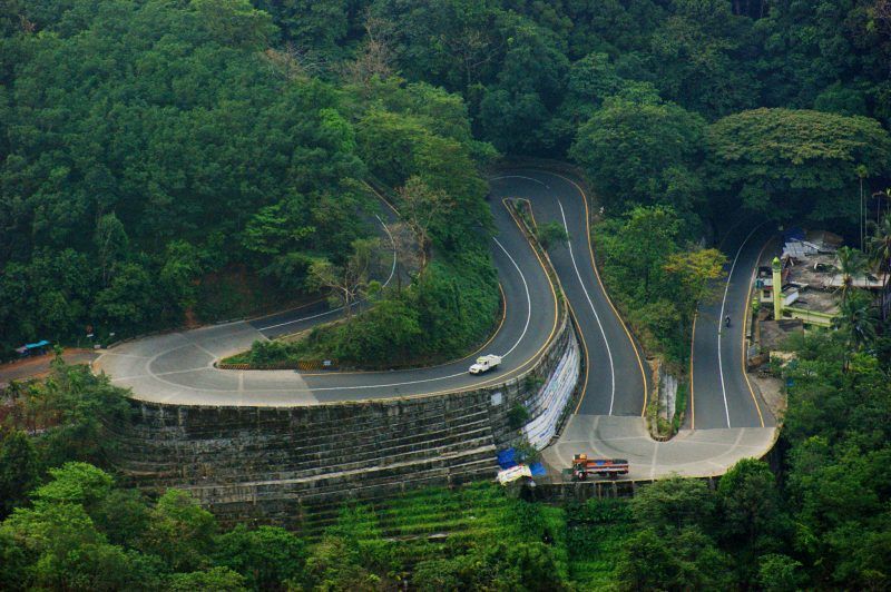 7 Best Romantic Road Trips in India