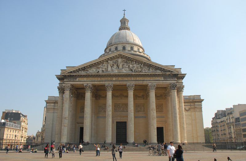 Most Well-known Mausoleums From Around the World