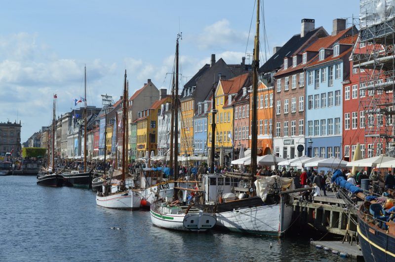 10 happiest countries in the World 