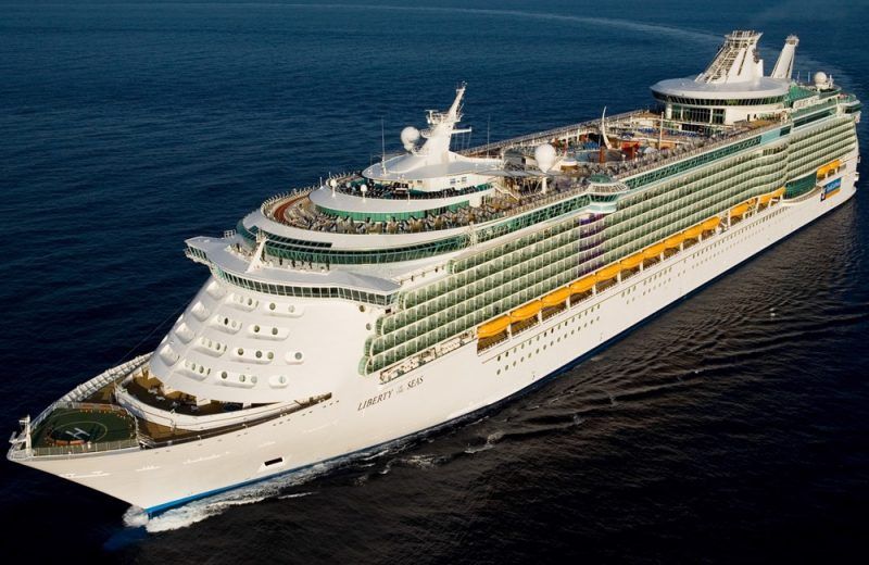 8 Biggest cruise ships you will want to go on your next vacation