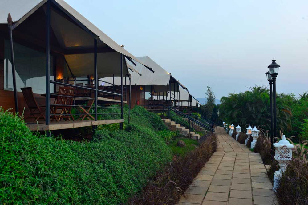 Camp della resort lonavala, 