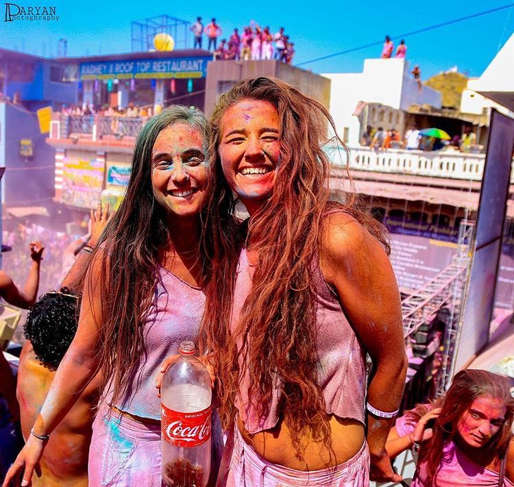 5 Reasons why you should visit Pushkar on Holi