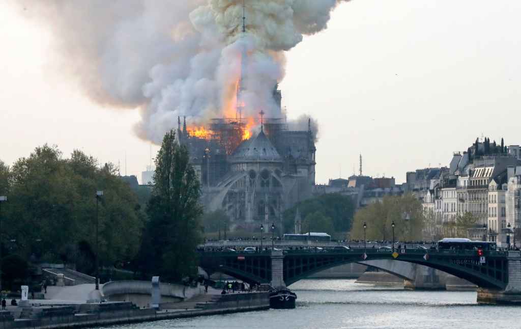  Notre Dame Cathedral in Paris caught Fire