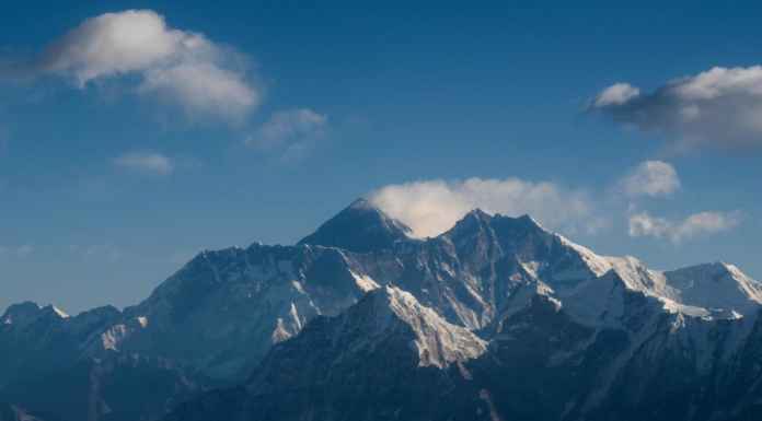 Mount Everest is now visible from Kathmandu!