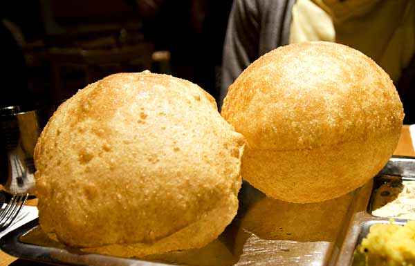 Places in Delhi serving giant food items! giant bhature