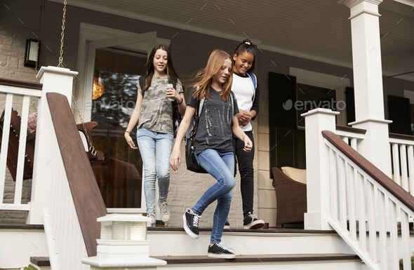 Relatable thoughts we have while shifting cities Source- Photodune